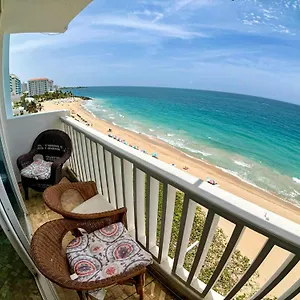  Apartment Condado Beachfront- Perfect For Families!
